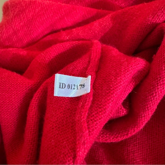 Vintage Abercrombie & Fitch Sweater, size Large - Picture 10 of 10